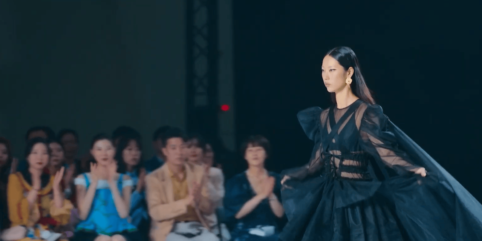 11 Best Fashion and Modeling Movies and Shows on Netflix Right Now