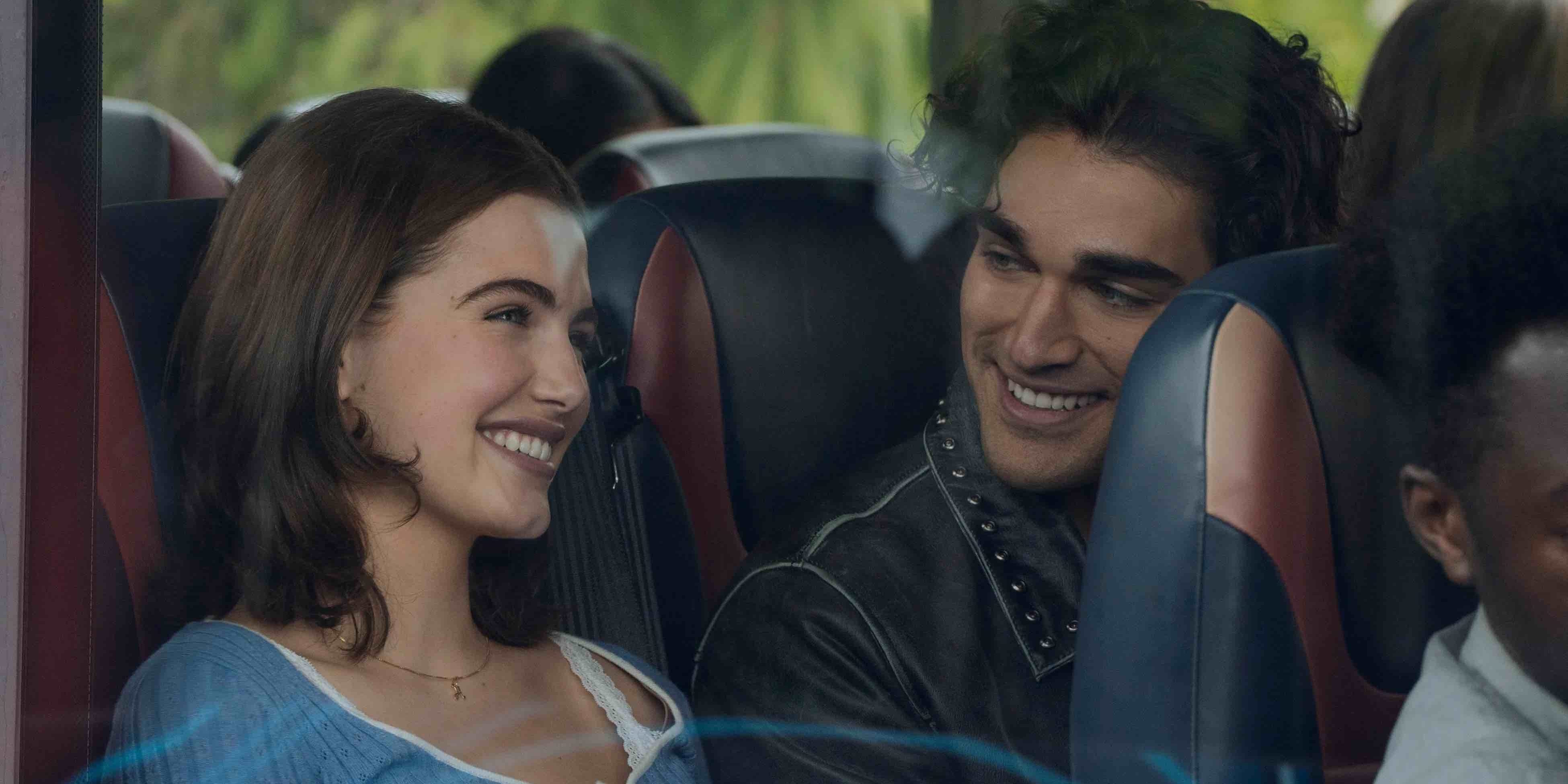 Do Hannah and Justin Get Together in Off Campus?