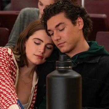 Off Campus Ending Explained: Do Garrett and Hannah End Up Together?