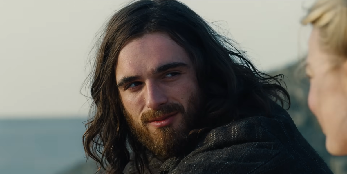 Does Jacob Elordi Wear a Wig and Prosthetic Beard in Wuthering Heights? Did He Grow His Hair?
