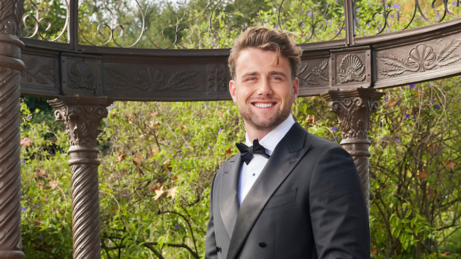 Harry Jowsey’s Net Worth: How Rich is the Netflix Star?