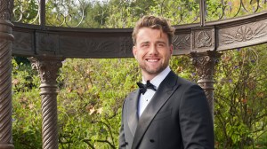 Harry Jowsey’s Net Worth: How Rich is the Netflix Star?