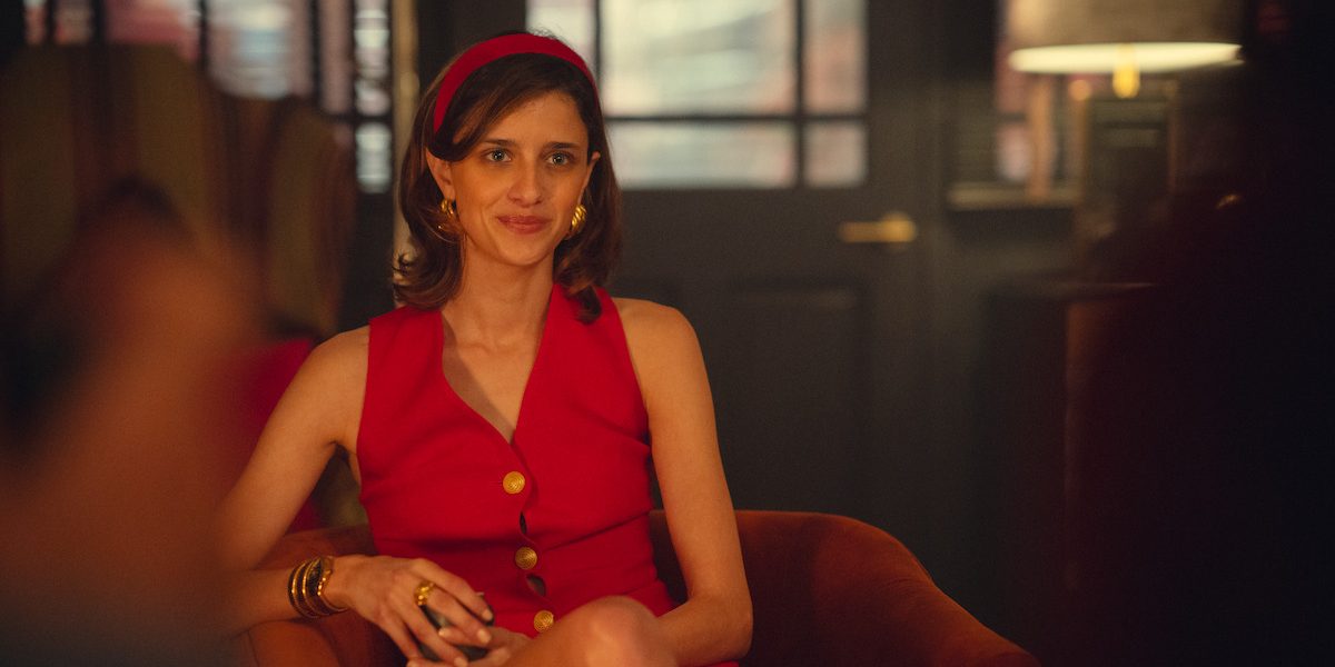 Do Eddie and Bella End Up Together in The Gentlemen?